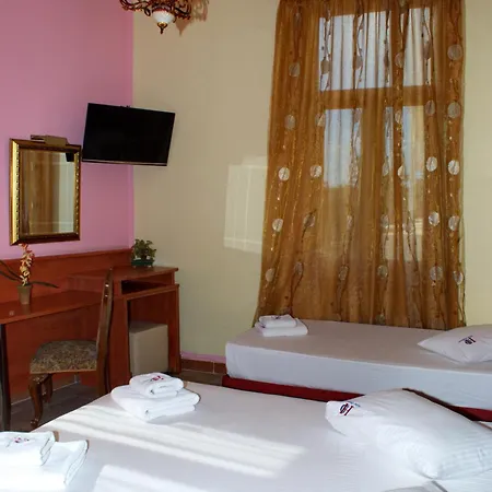 Hotel Diethnes 2*