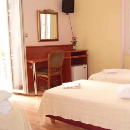 Diethnes Hotel Atene